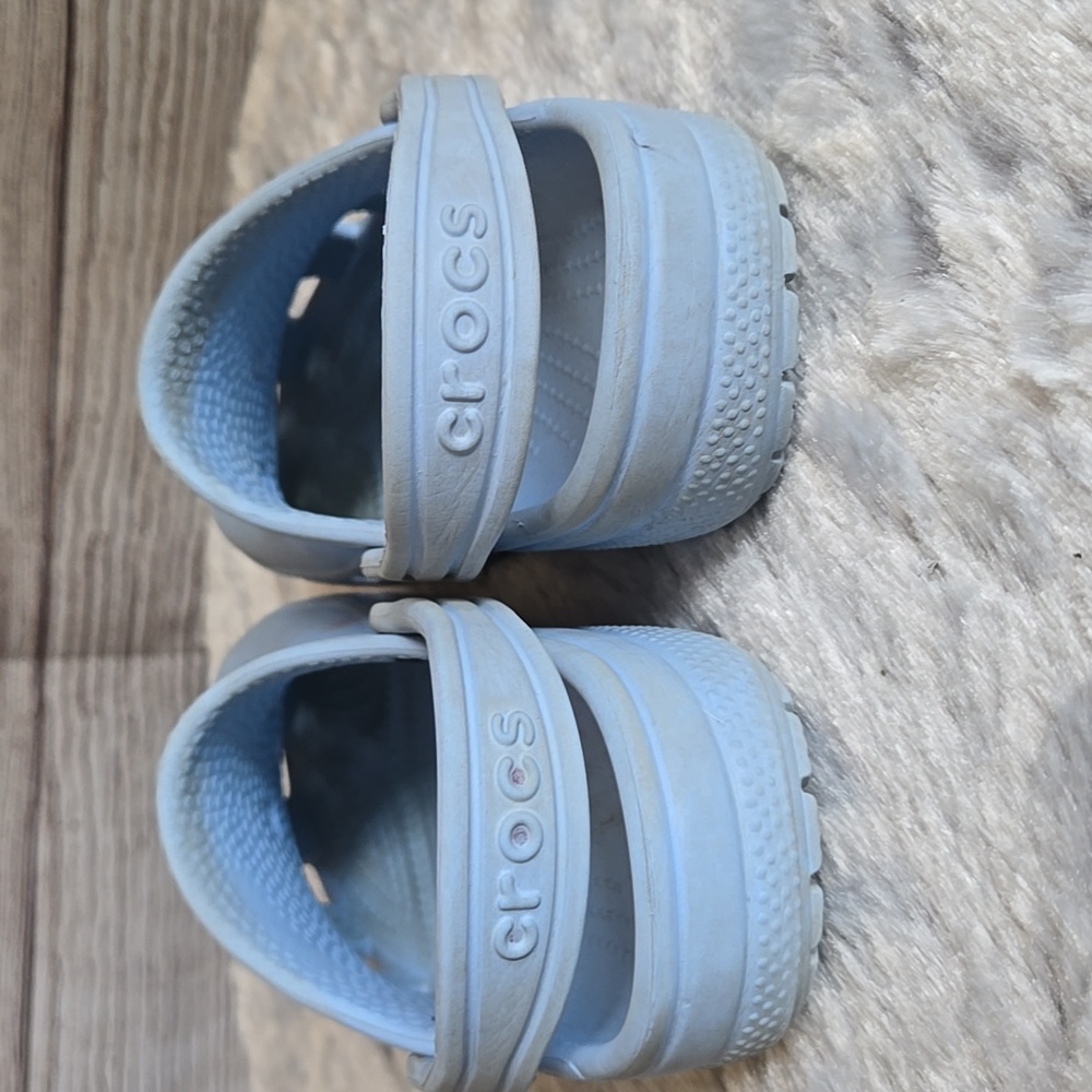CROCS Blue Water Shoes, Kids 13, Decent Condition - Picture 4 of 9